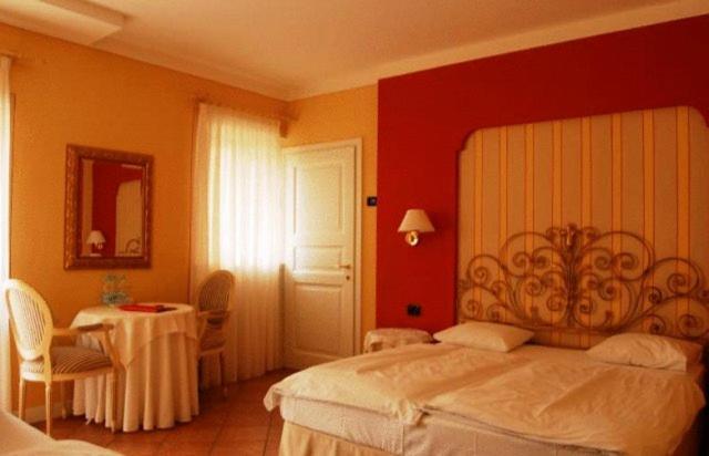 Hotel Casa Arizzoli Cannobio Quarto foto